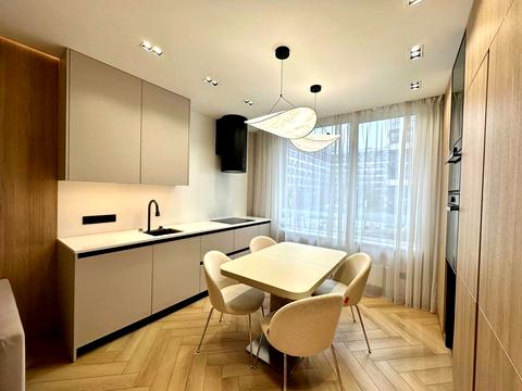 квартира по адресу Салютная ул., 2к19