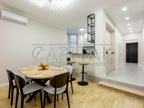 будинок за адресою с. Гатне, Барвінкова вул.