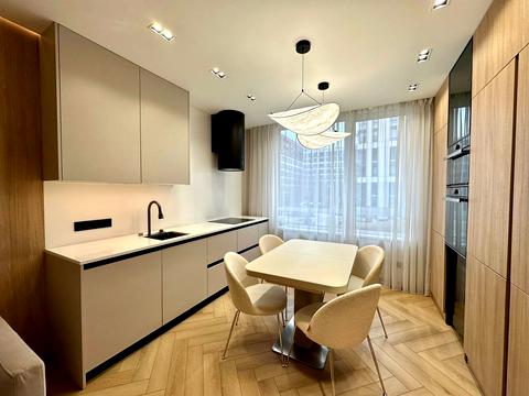 квартира по адресу Салютная ул., 2к19