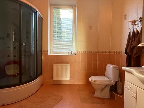 будинок за адресою Степана Бандери вул., 151