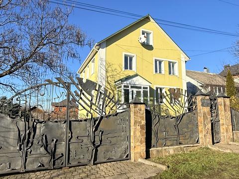 будинок за адресою Степана Бандери вул., 151