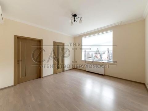 будинок за адресою Михайла Ялового пров. (Толбухіна)