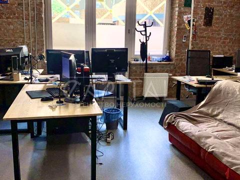 коммерческая по адресу Протасів Яр ул., 8