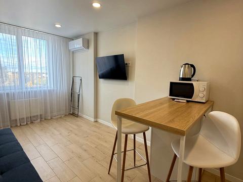 квартира за адресою Олега Мудрака вул. (Генерала Наумова), 1-Б