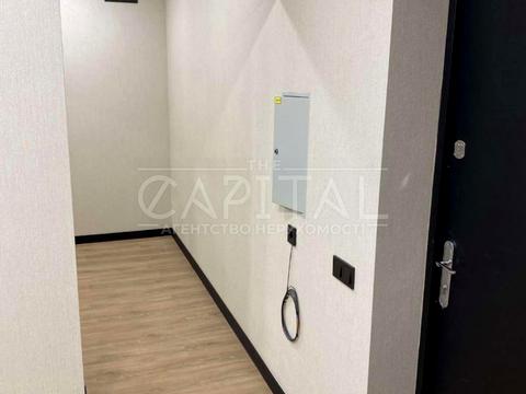 комерційна за адресою Кирилівська вул. (Фрунзе), 37-А