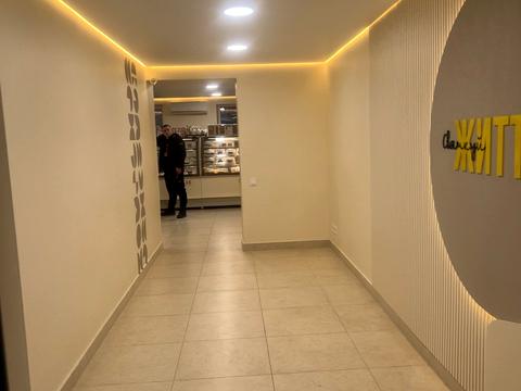 коммерческая по адресу Ольжича ул., 4