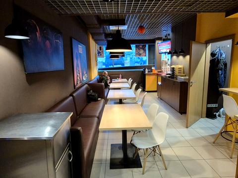 комерційна за адресою Київ, Берестейський просп. (Перемоги), 26