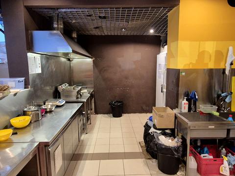 комерційна за адресою Київ, Берестейський просп. (Перемоги), 26