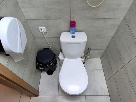 комерційна за адресою Київ, Берестейський просп. (Перемоги), 26