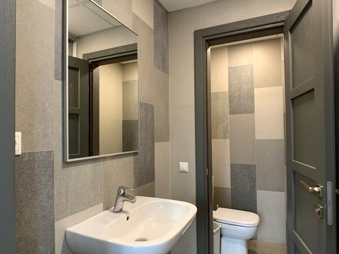 коммерческая по адресу Евгения Коновальца ул. (Щорса), 44-А