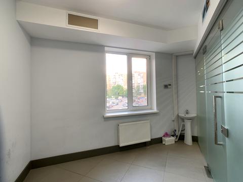 коммерческая по адресу Евгения Коновальца ул. (Щорса), 44-А