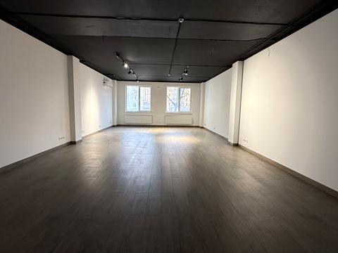 коммерческая по адресу Заречанская ул., 3/4