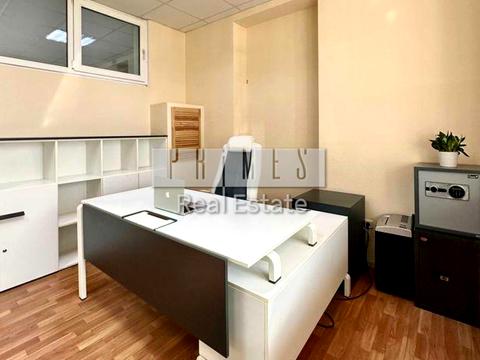 комерційна за адресою Київ, Володимира Івасюка просп. (Героїв Сталінграду), 4