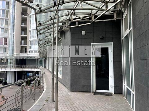 комерційна за адресою Київ, Оболонська набережна вул., 1к3