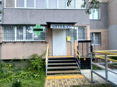 комерційна за адресою Петра Григоренка просп., 27