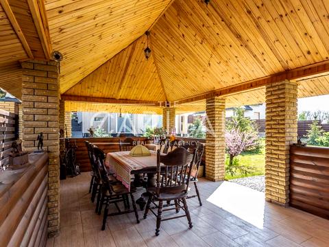 будинок за адресою Вишнева вул., 100