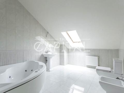 будинок за адресою Вишнева вул., 100