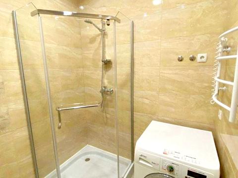 квартира за адресою Середньофонтанська вул., 35