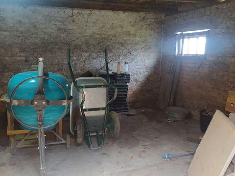 дом по адресу Комарова 1