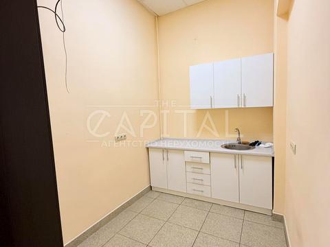 комерційна за адресою Київ, Заньковецької вул., 26