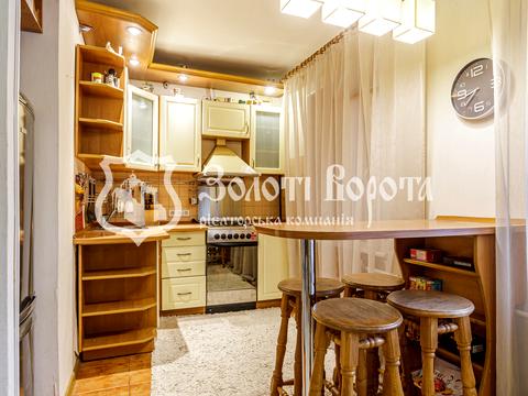 квартира за адресою Верховної Ради бульв., 22