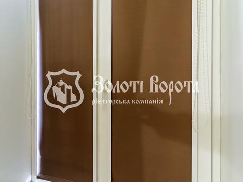 квартира за адресою Верховної Ради бульв., 22