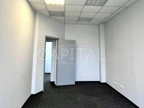 комерційна за адресою Велика Васильківська вул. (Червоноармійська), 39