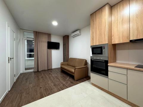 квартира за адресою Топольна вул., 4б