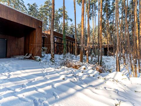 будинок за адресою Центральна вул.