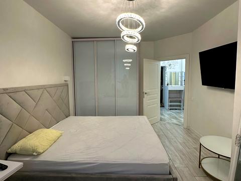 квартира за адресою Абрикосова вул., 1-В