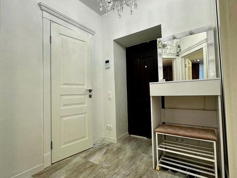 квартира за адресою Абрикосова вул., 1-В