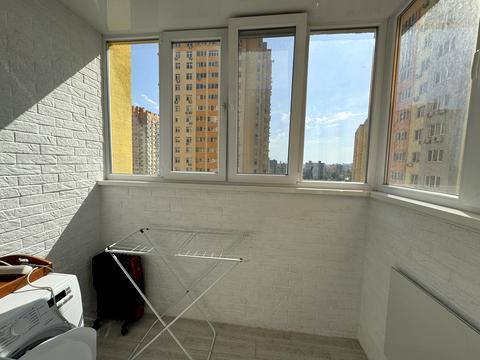 квартира за адресою Сім'ї Кульженків вул. (Петра Дегтяренка), 37