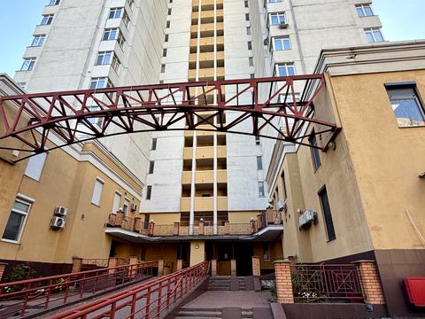 квартира за адресою Вадима Гетьмана вул., 30-Б