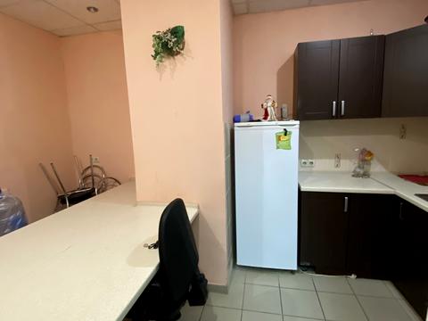 комерційна за адресою Київський Шлях вул., 1д