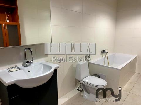 дом по адресу Киев, Академіка Возіанова ул. (Академіка Карпинського)