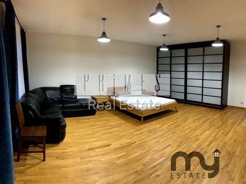 дом по адресу Киев, Академіка Возіанова ул. (Академіка Карпинського)