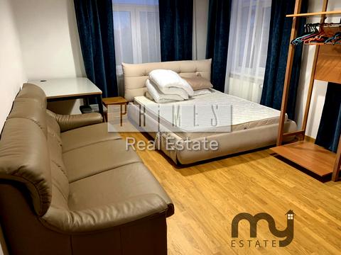 дом по адресу Киев, Академіка Возіанова ул. (Академіка Карпинського)