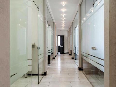 комерційна за адресою Валерія Лобановського просп. (Червонозоряний), 4-Б