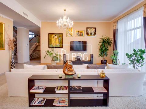 будинок за адресою Редутна вул.