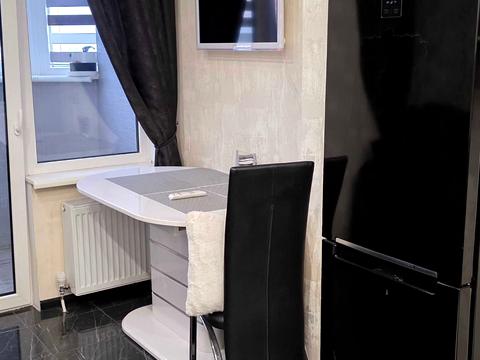 квартира за адресою Перлинна вул., 3