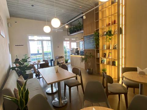 комерційна за адресою Михайла Максимовича вул. (Онуфрія Трутенка), 26-В