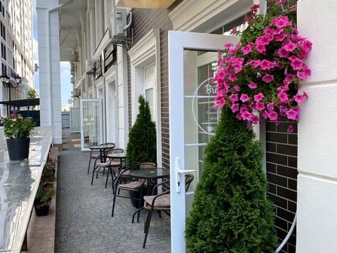 комерційна за адресою Михайла Максимовича вул. (Онуфрія Трутенка), 26-В