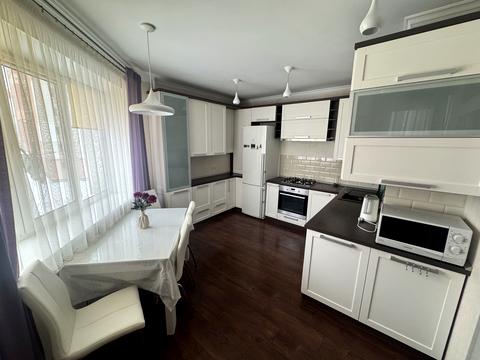 квартира за адресою Анатолія Бортняка вул., 4