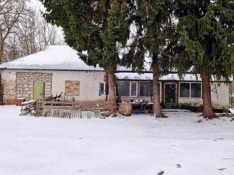 дом по адресу Центральна