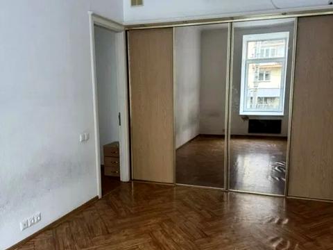 коммерческая по адресу Большая Васильковская ул. (Красноармейская), 47