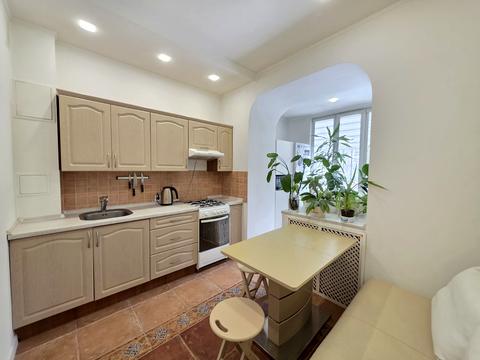 квартира за адресою Французький бульв., 14а