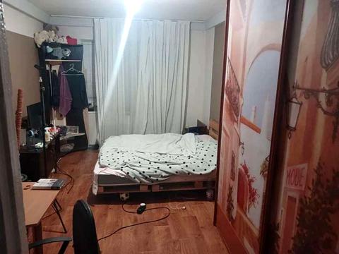 квартира за адресою Київ, Героїв полку "Азов" вул. (Маршала Малиновського), 3