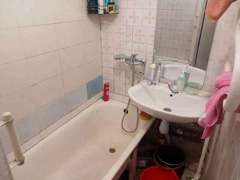 квартира за адресою Київ, Героїв полку "Азов" вул. (Маршала Малиновського), 3