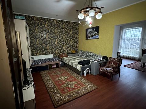 дом по адресу пгт. Стрижавка, Колгоспна