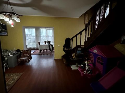 дом по адресу пгт. Стрижавка, Колгоспна